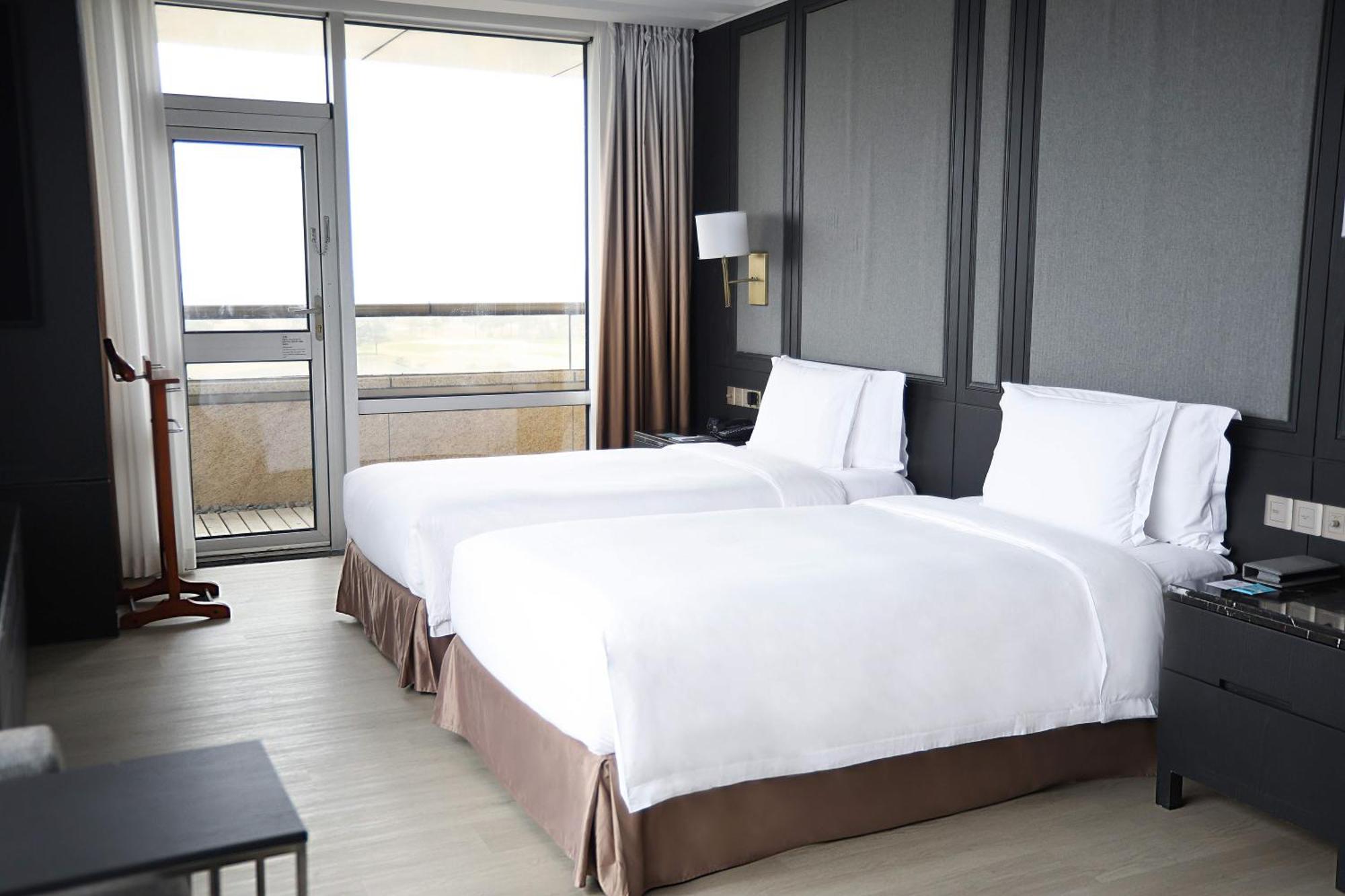 Crowne Plaza Shanghai Anting-Auto City Otel Jiading Dış mekan fotoğraf