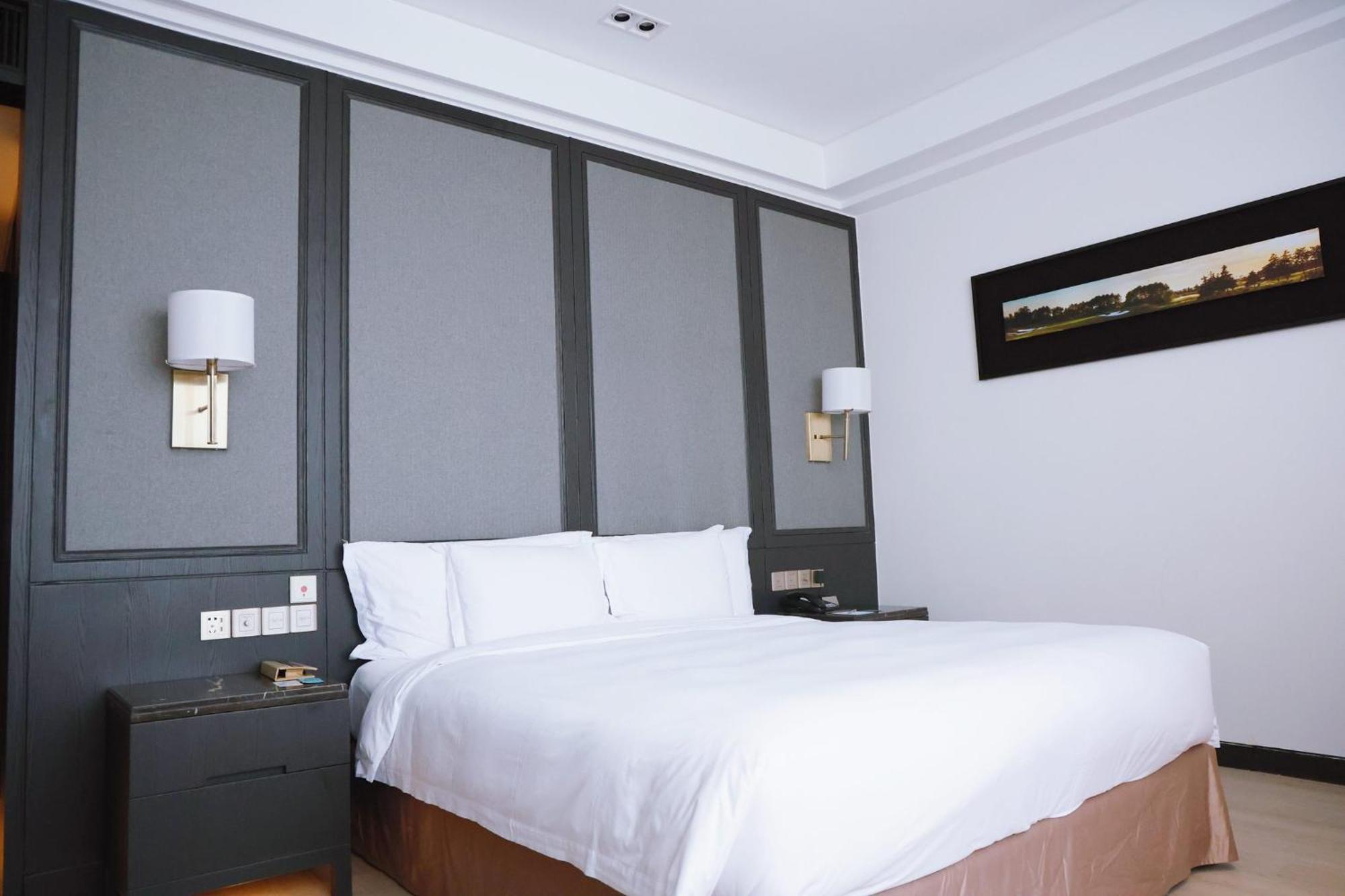 Crowne Plaza Shanghai Anting-Auto City - 15 Minutes Drive To F1 Jiading Dış mekan fotoğraf